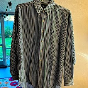 Long sleeved button down dress shirt. Button collars. Blake 100% Cotton. Large.
